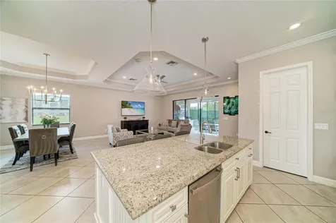 6070 Brandon Run Lakewood Ranch FL 34211