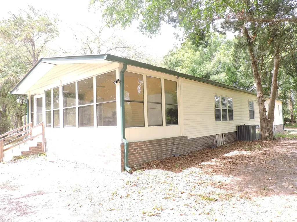 294 Tiger Lake Road Lake Wales FL 33898