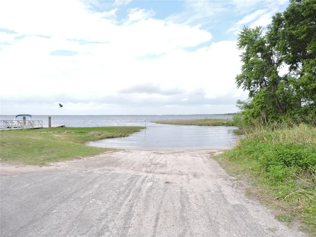 294 Tiger Lake Road Lake Wales FL 33898