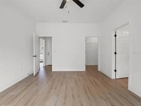 110 Guava Place Drive Ocklawaha FL 32179
