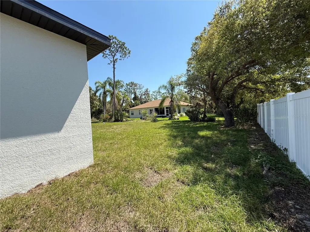 4736 Redwood Terrace North Port FL 34286