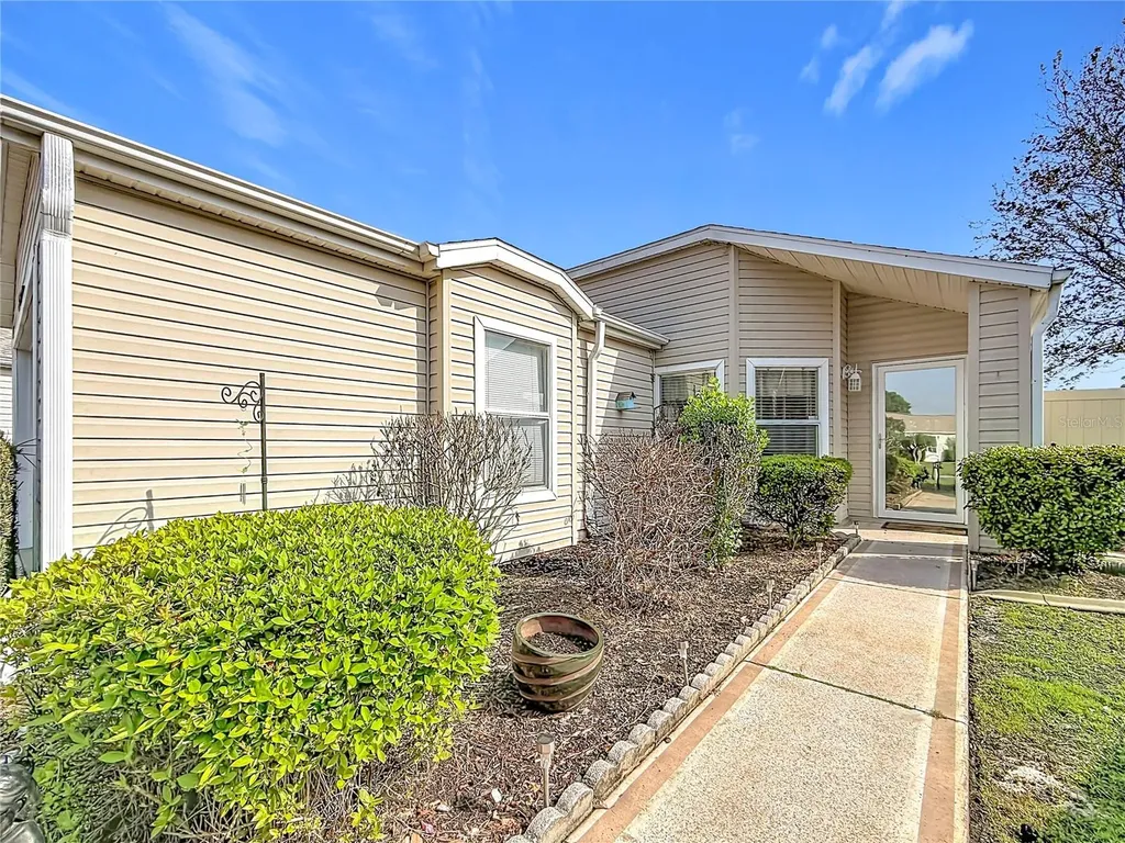 4844 Heron Run Circle Leesburg FL 34748