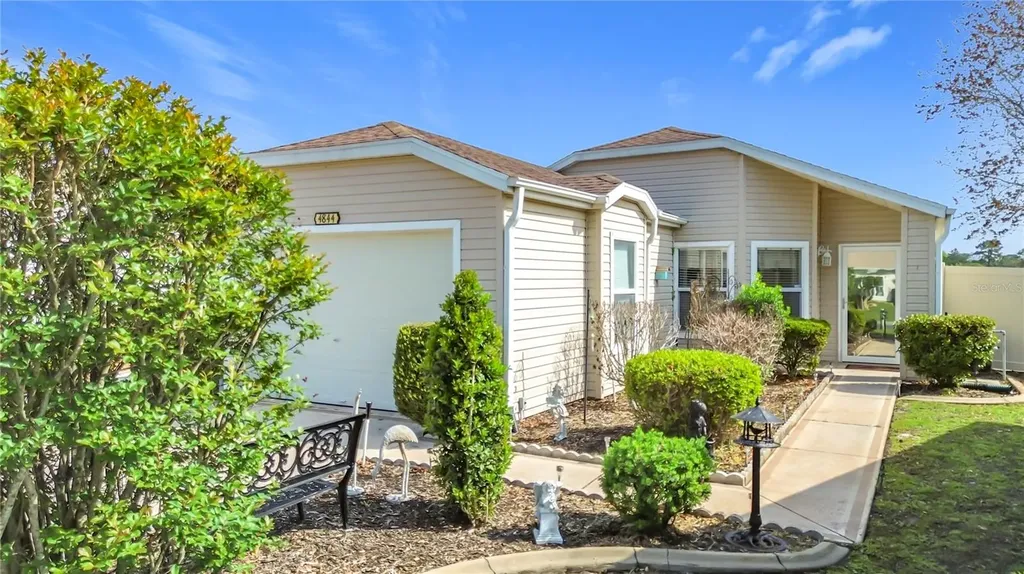 4844 Heron Run Circle Leesburg FL 34748