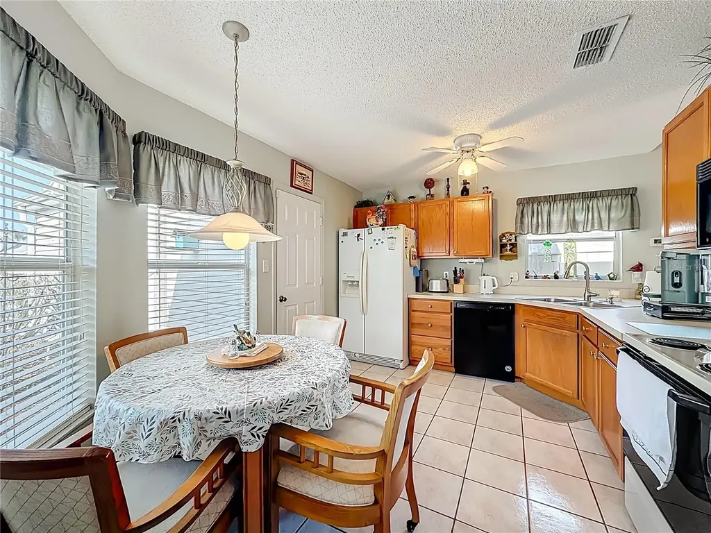 4844 Heron Run Circle Leesburg FL 34748