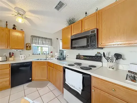 4844 Heron Run Circle Leesburg FL 34748