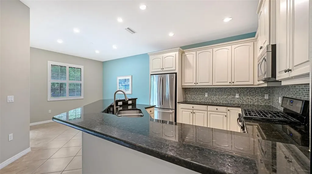 7702 Rio Bella Place Bradenton FL 34201