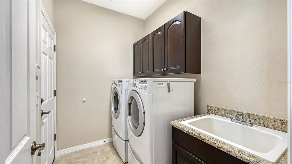 7702 Rio Bella Place Bradenton FL 34201