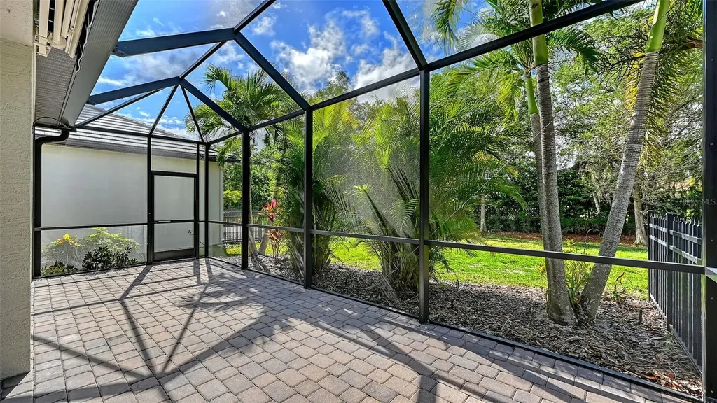7702 Rio Bella Place Bradenton FL 34201