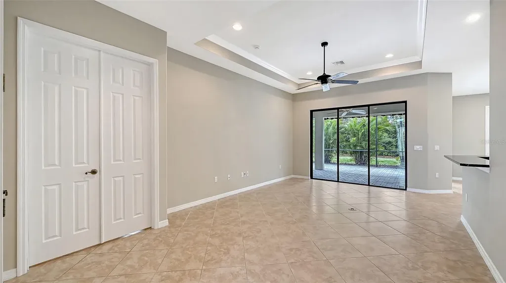 7702 Rio Bella Place Bradenton FL 34201