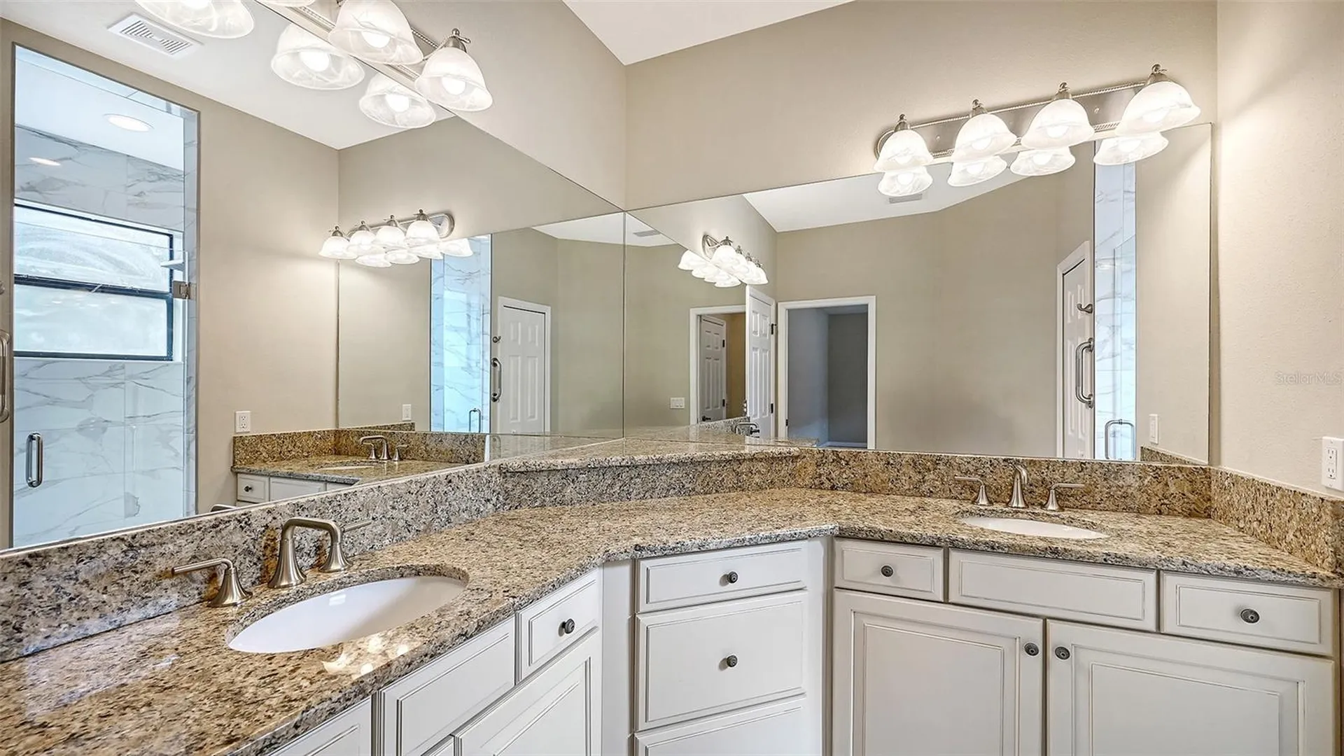 7702 Rio Bella Place Bradenton FL 34201
