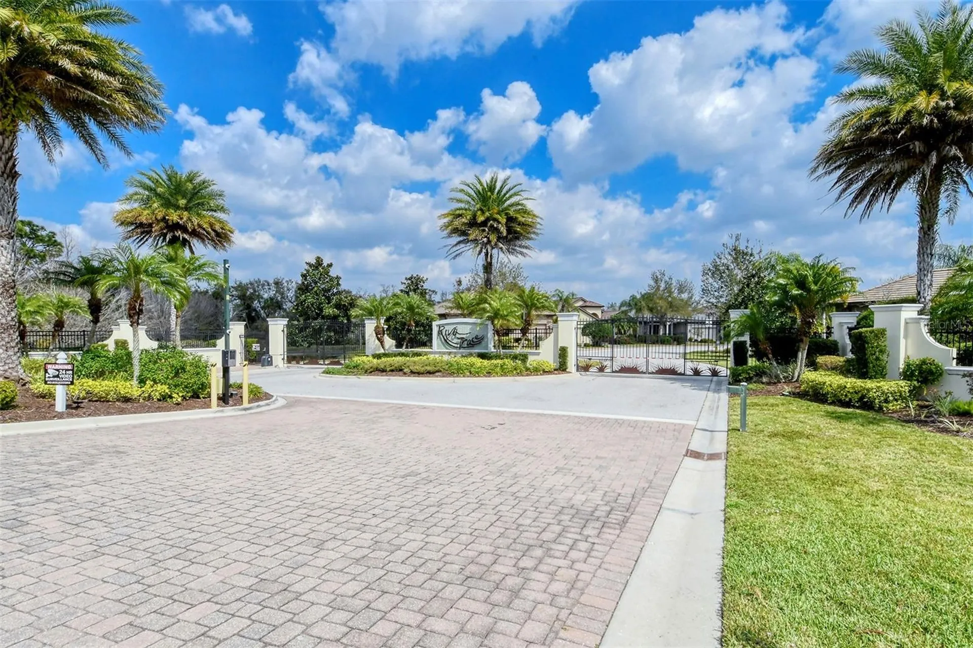 7702 Rio Bella Place Bradenton FL 34201