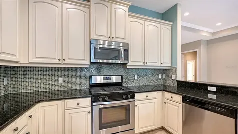 7702 Rio Bella Place Bradenton FL 34201