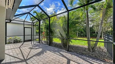 7702 Rio Bella Place Bradenton FL 34201