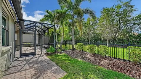 7702 Rio Bella Place Bradenton FL 34201