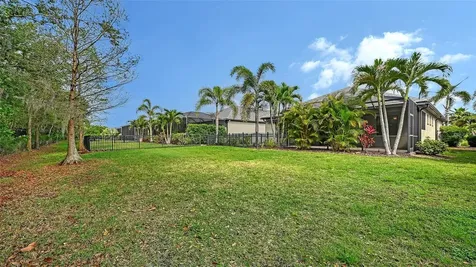 7702 Rio Bella Place Bradenton FL 34201