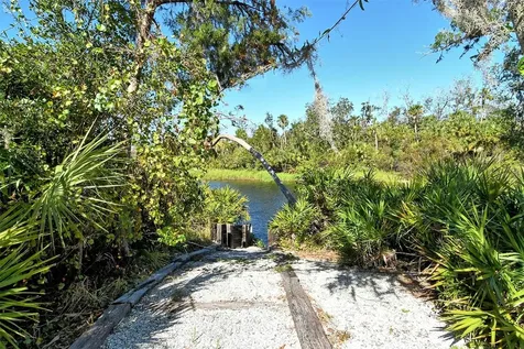 7702 Rio Bella Place Bradenton FL 34201