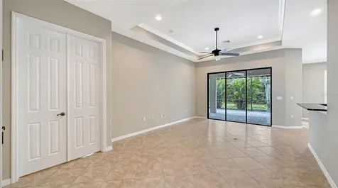7702 Rio Bella Place Bradenton FL 34201
