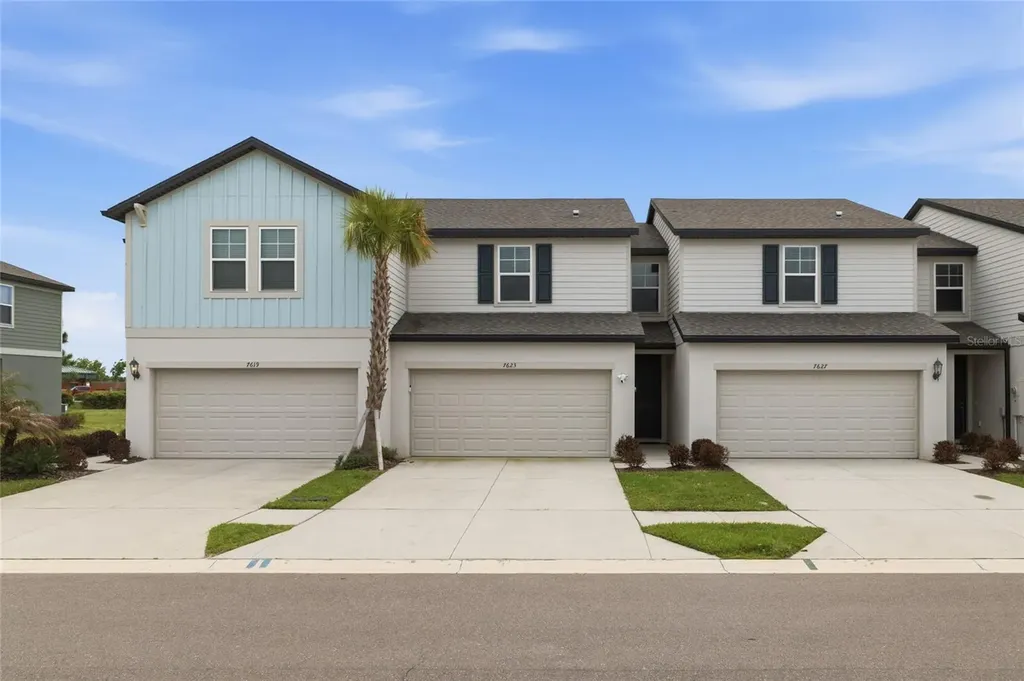 7623 Momentum Parkway Wesley Chapel FL 33545