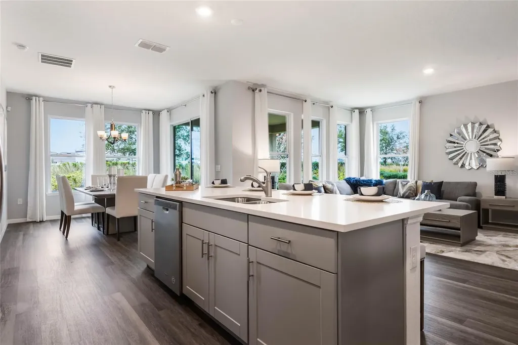 2079 Ashwood Bluff Drive Ocoee FL 34761
