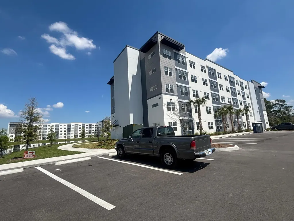 5587 Millenia Park Bulevard Orlando FL 32839