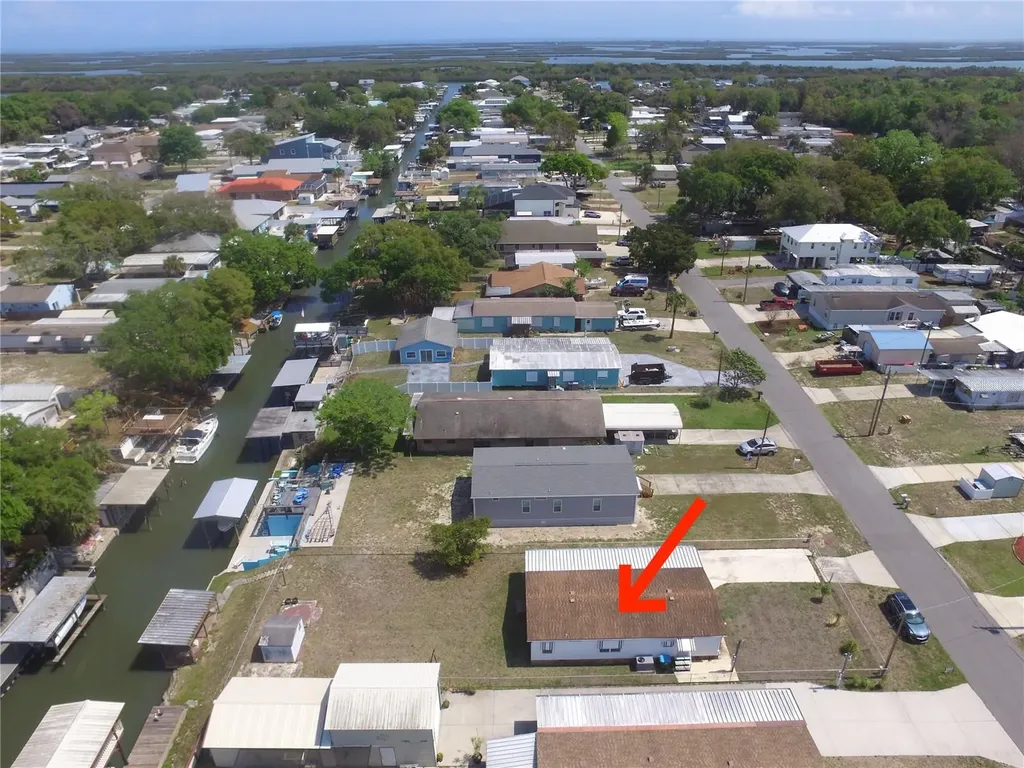 160 Gary Avenue Oak Hill FL 32759