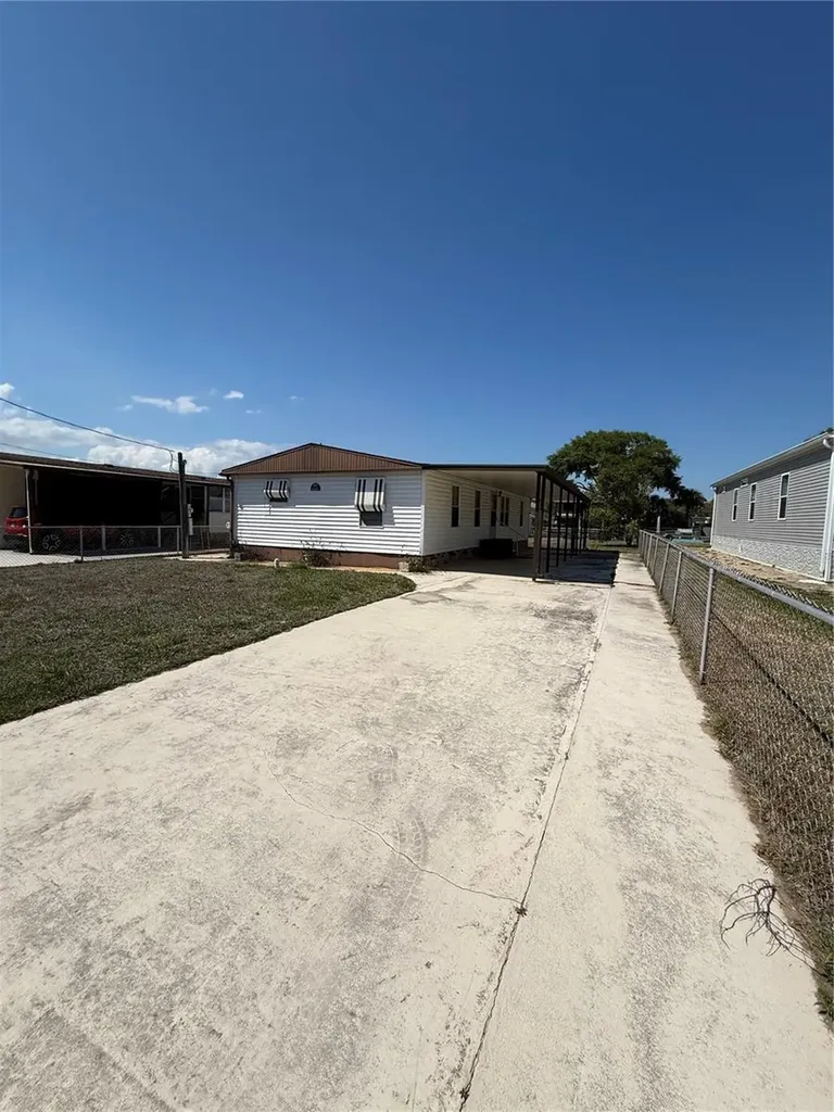 160 Gary Avenue Oak Hill FL 32759