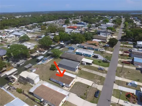 160 Gary Avenue Oak Hill FL 32759