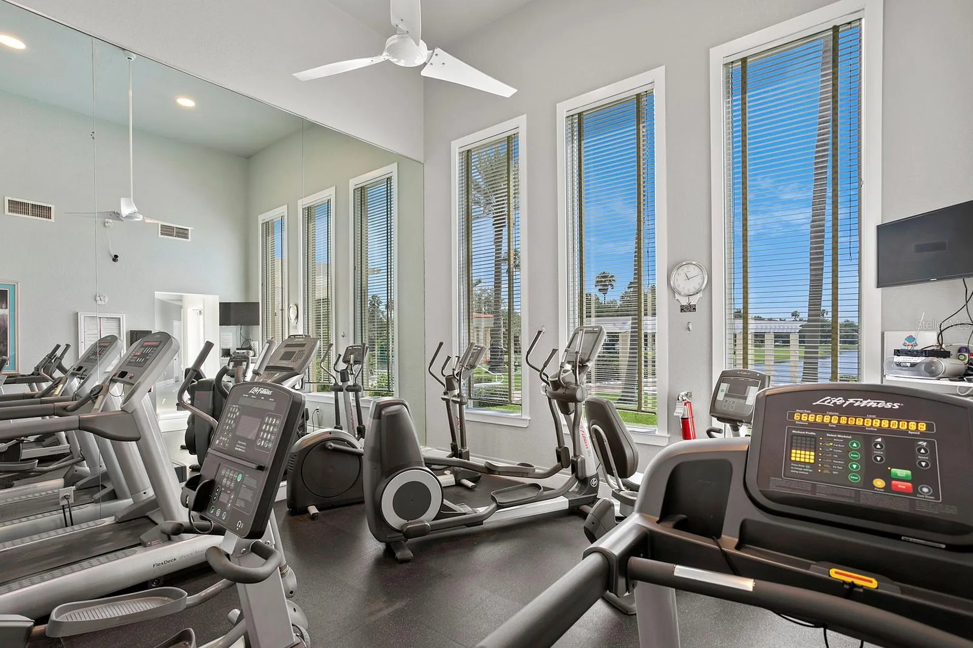4780 Dolphin Cay Lane S St Petersburg FL 33711