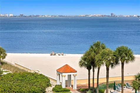 4780 Dolphin Cay Lane S St Petersburg FL 33711