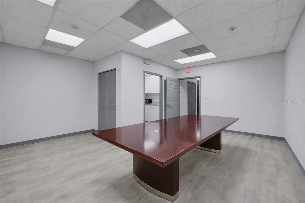 1882 Porter Lake Drive Sarasota FL 34240