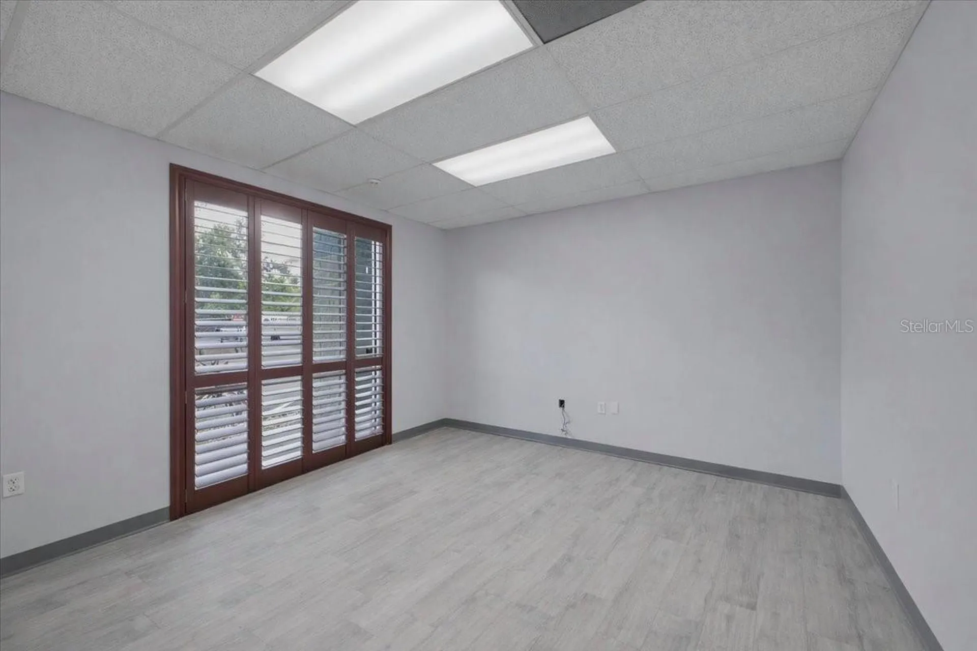 1882 Porter Lake Drive Sarasota FL 34240