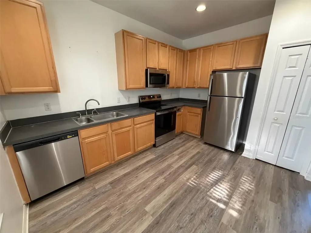 4205 Austen Falls Lane Orlando FL 32828