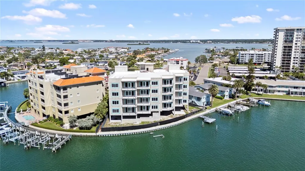 211 Skiff Point Clearwater FL 33767