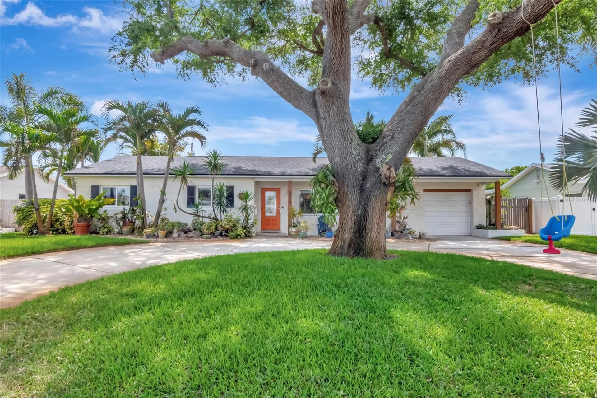 6468 17th Terrace N St Petersburg FL 33710