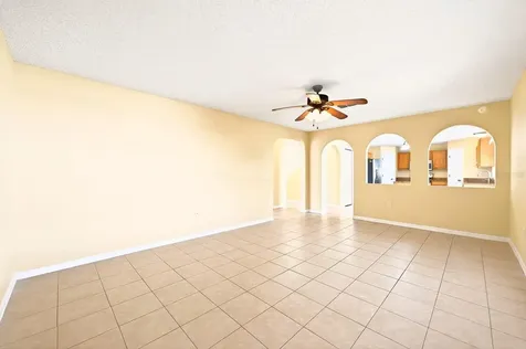 274 Curtis Avenue Groveland FL 34736