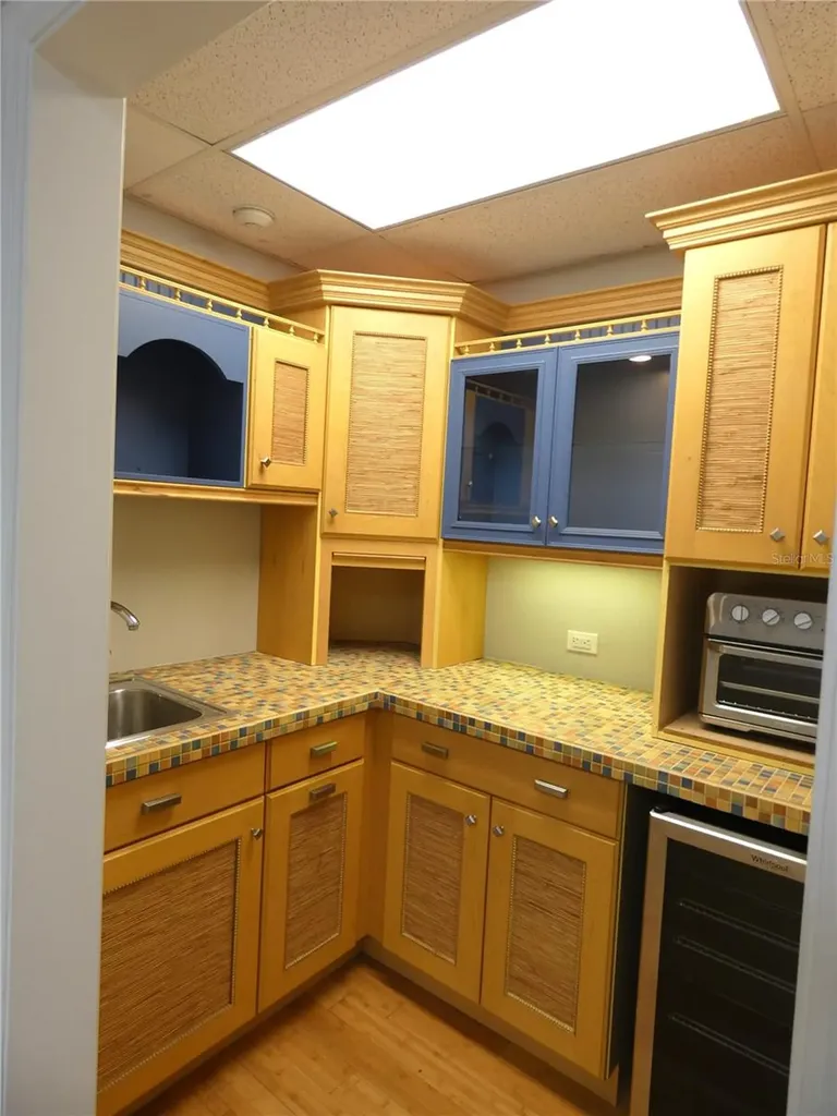 1882 Porter Lake Drive Sarasota FL 34240