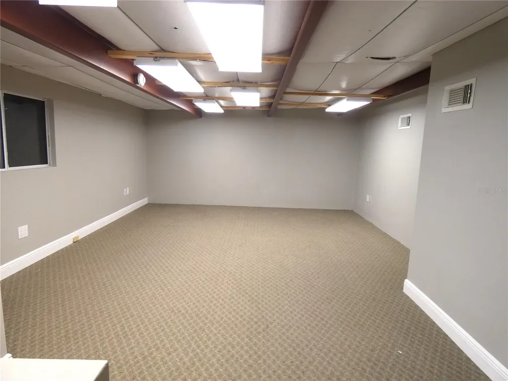 1882 Porter Lake Drive Sarasota FL 34240