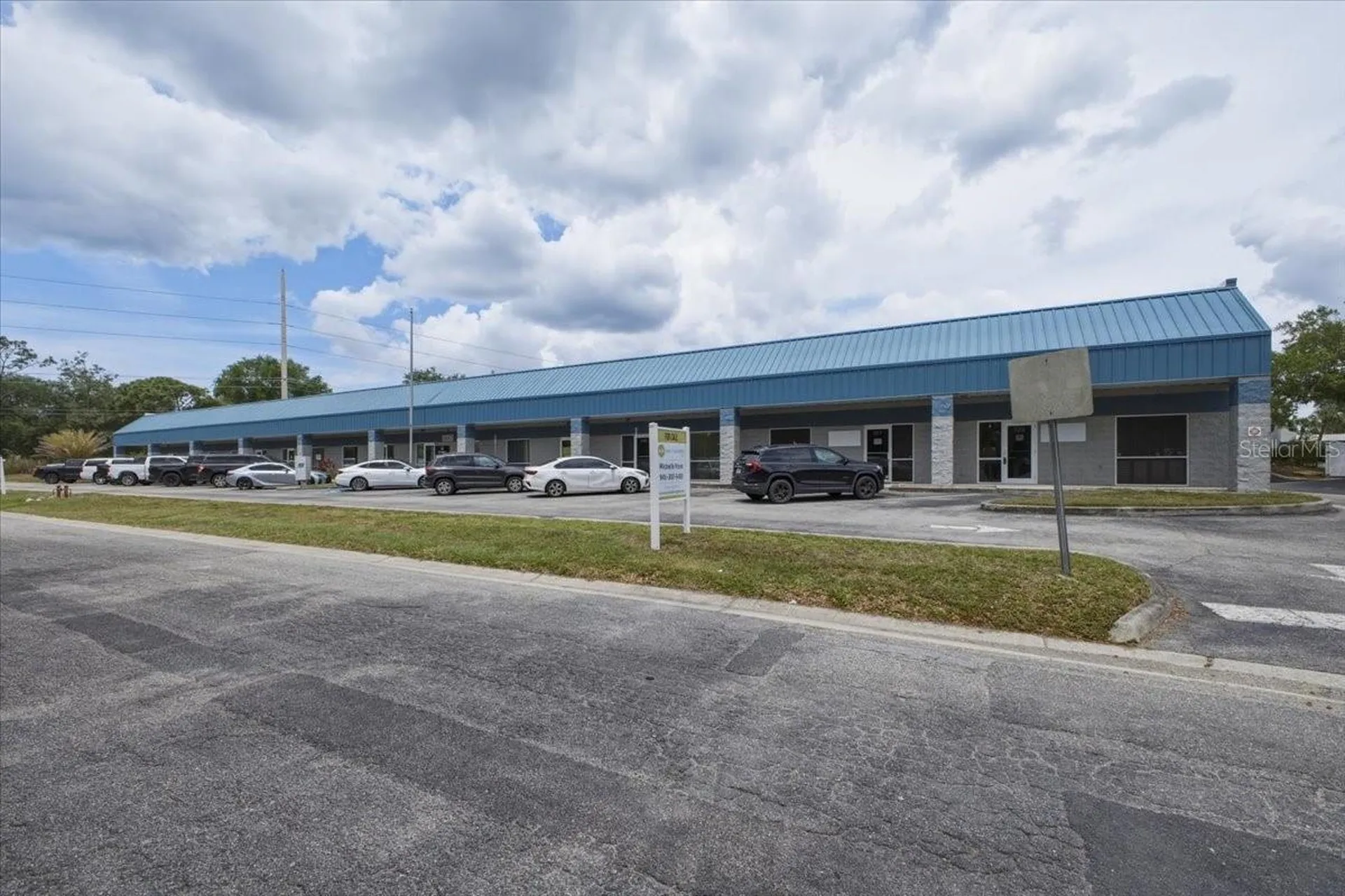 1882 Porter Lake Drive Sarasota FL 34240