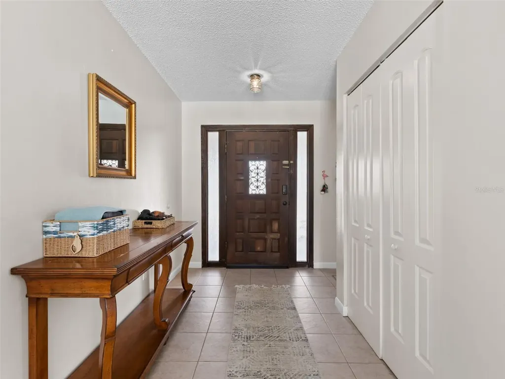 322 Hollowtree Drive Seffner FL 33584