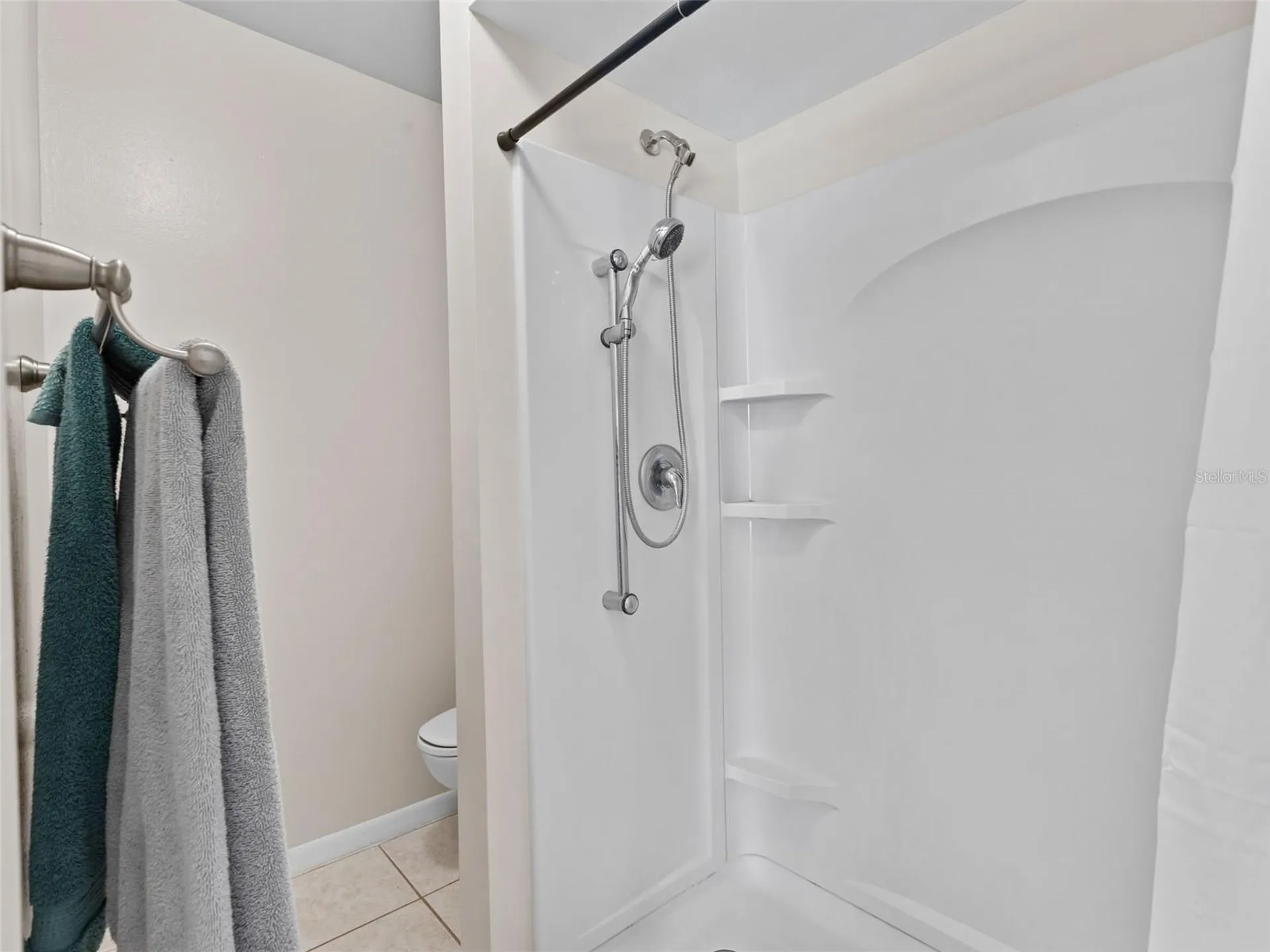 322 Hollowtree Drive Seffner FL 33584