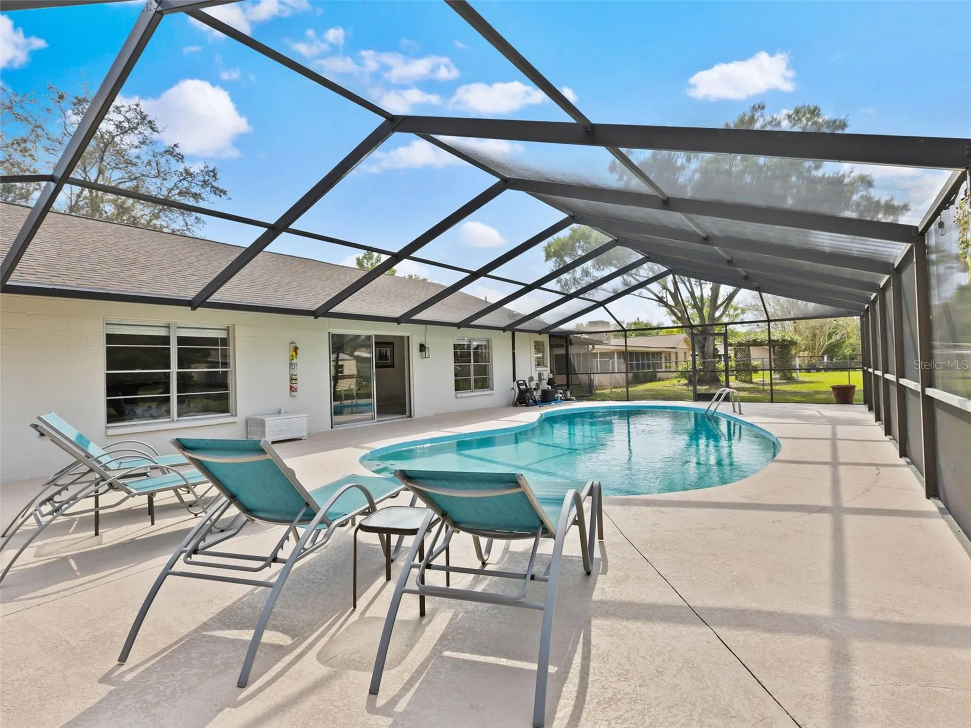 322 Hollowtree Drive Seffner FL 33584