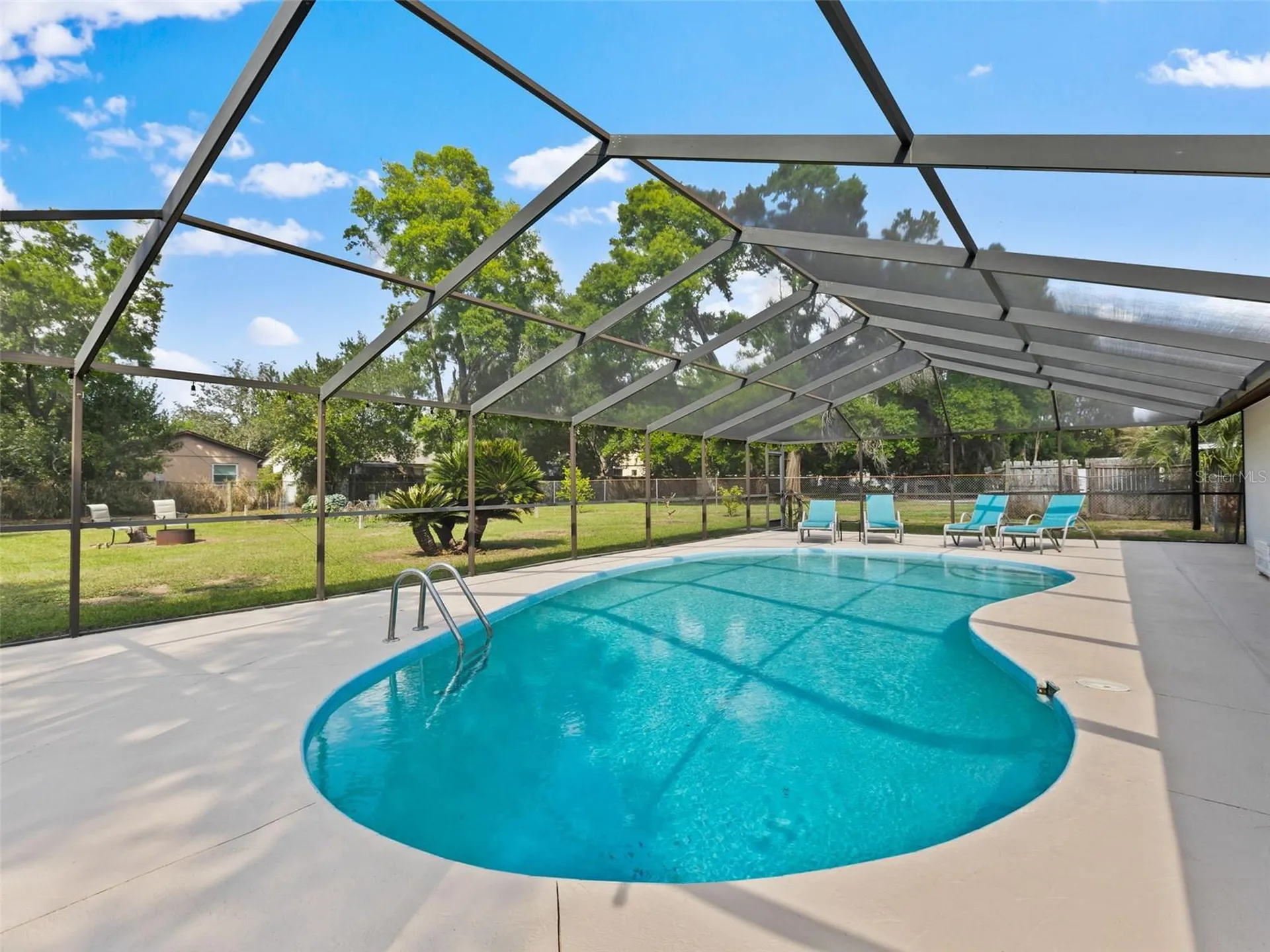 322 Hollowtree Drive Seffner FL 33584
