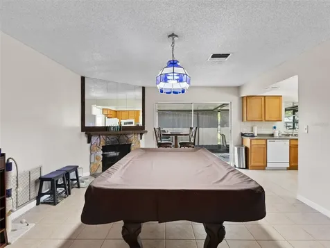 322 Hollowtree Drive Seffner FL 33584