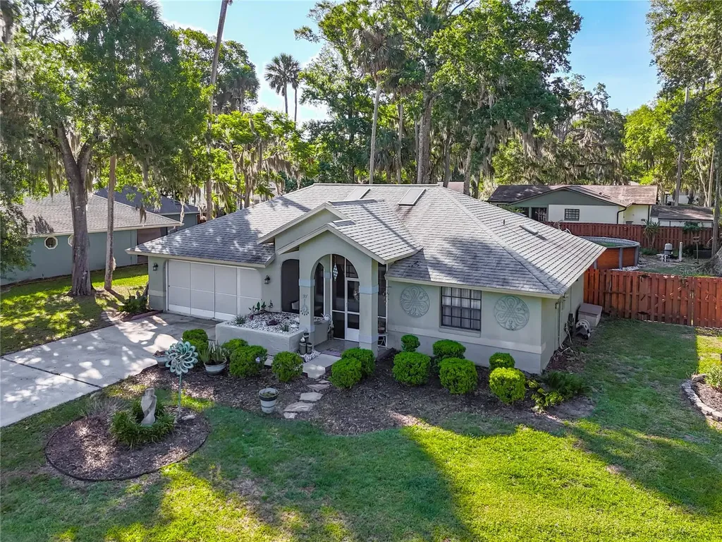27 Black Hawk Place Palm Coast FL 32137