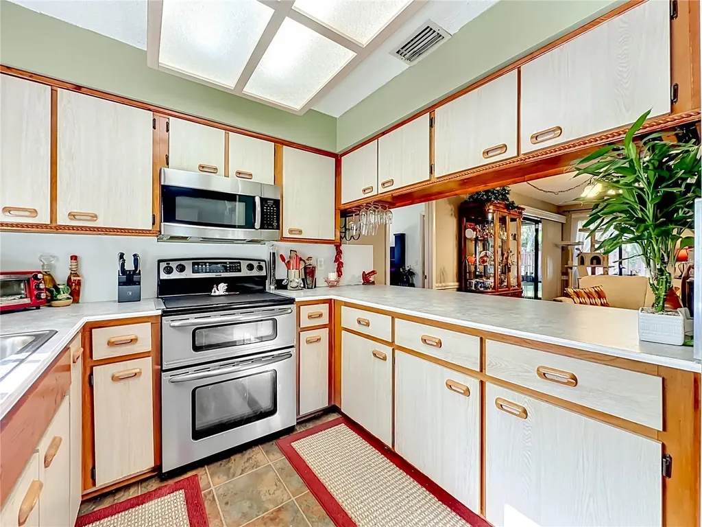 27 Black Hawk Place Palm Coast FL 32137