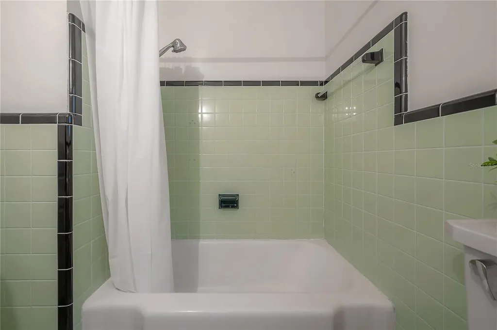 508 E Amelia Avenue Tampa FL 33602