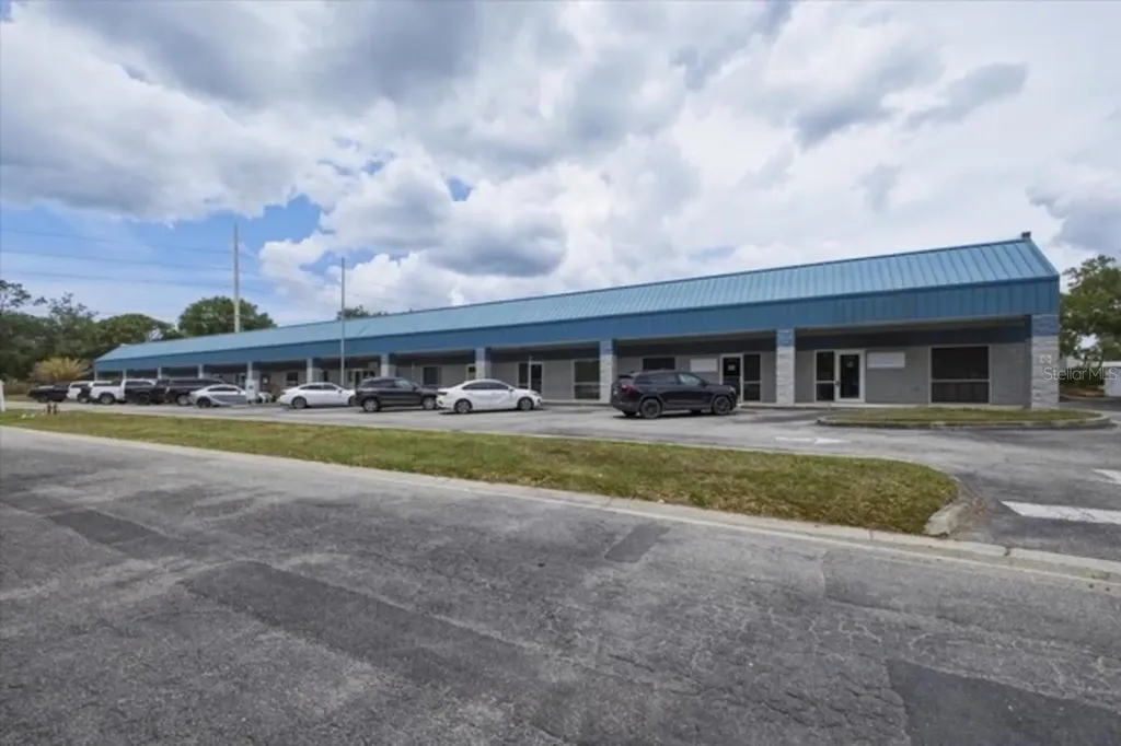 1882 Porter Lake Drive Sarasota FL 34240