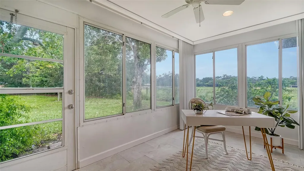 6467 Carrington Circle Sarasota FL 34238