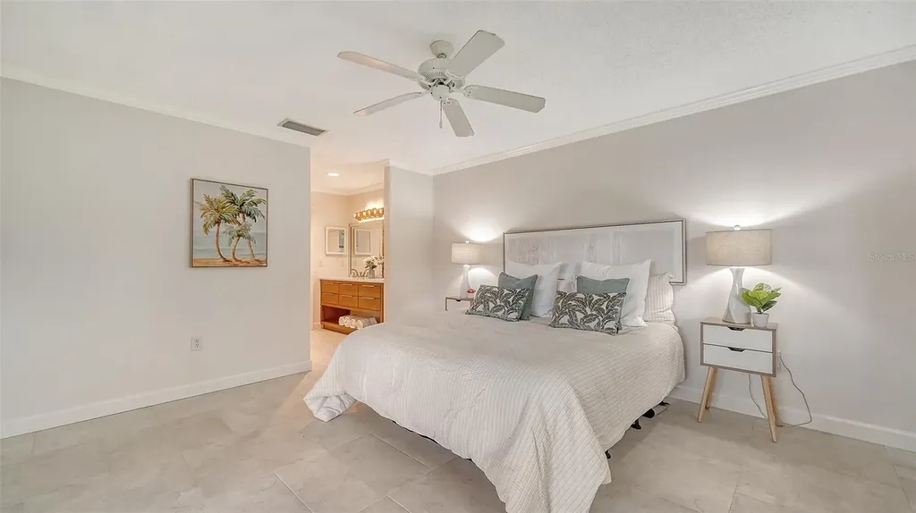 6467 Carrington Circle Sarasota FL 34238