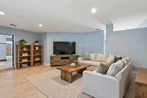 13003 S Betty Point Floral City FL 34436